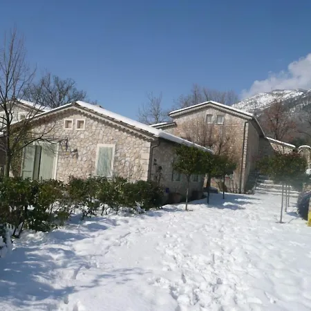 Alojamento de Acomodação e Pequeno-almoço Il Bruco In 4*